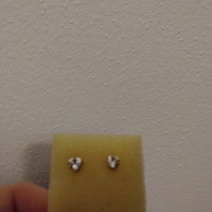 10k yellow gold Heart studs-CZ Valentine's Special !